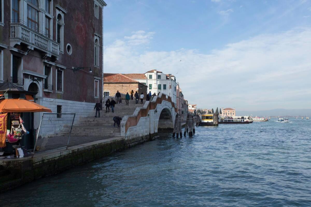 Ferienwohnung L'Altalena Di Francesca Venedig Exterior foto